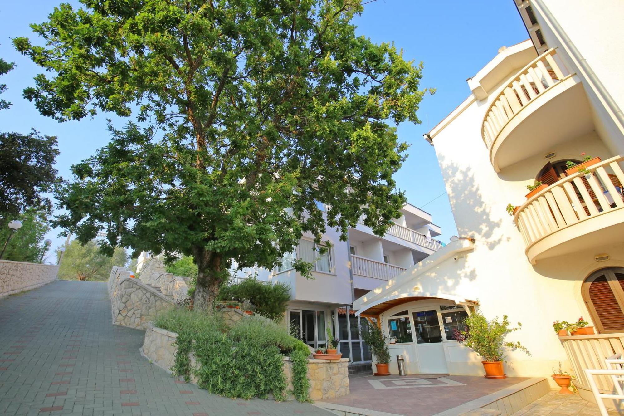 Depadansa Hotel Lucija*** Posedarje Exterior foto